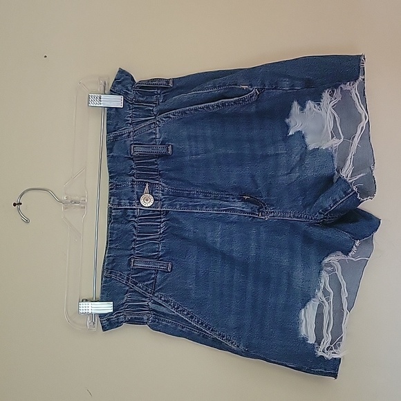 American Eagle Outfitters Pants - AEO Mom shorts